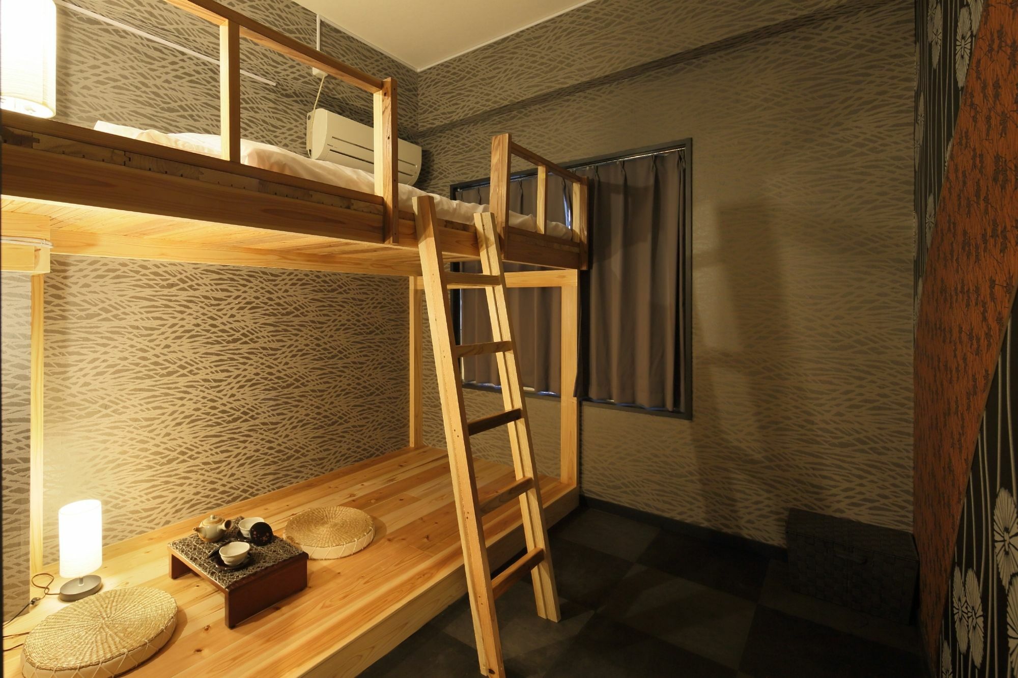 Albergue Ikidane House *